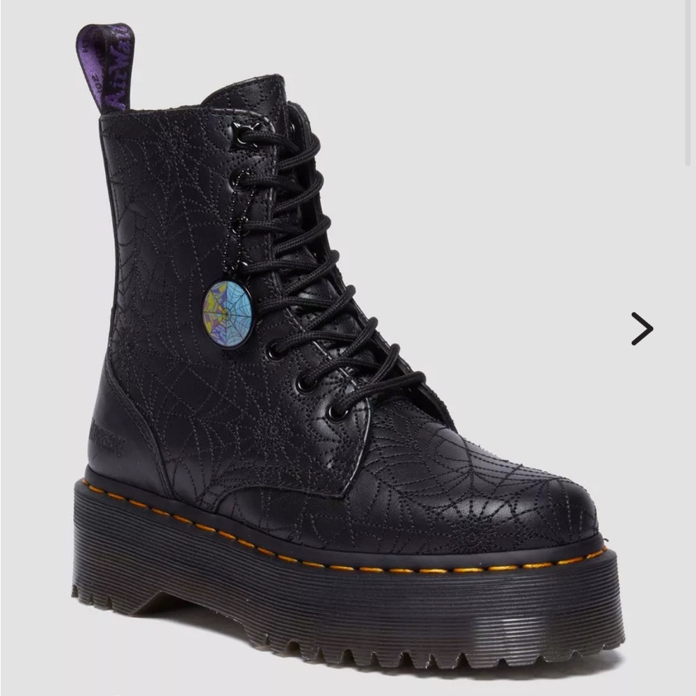 ISO: Dr. Martens Jadon Wednesday Platform Boots- I do not own them.